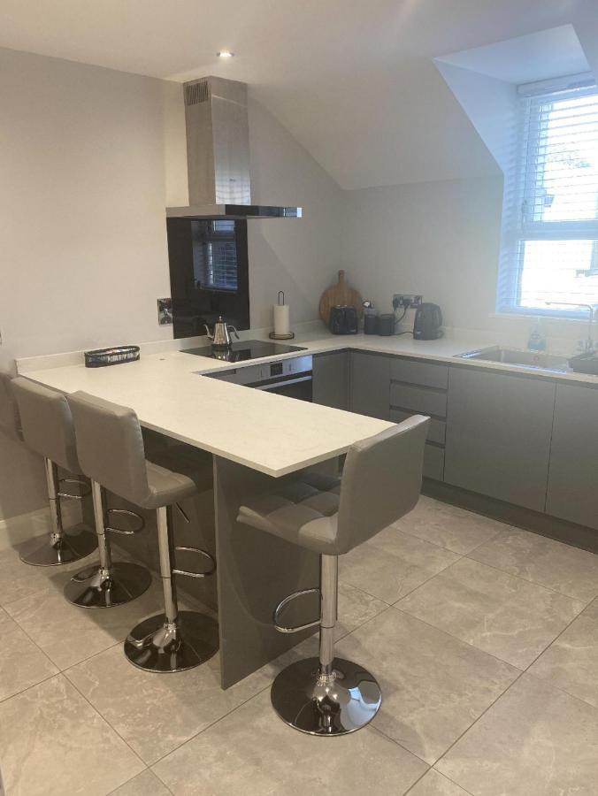 Modern 3-Bed Apartment In Magherafelt Sleeps 8 Dış mekan fotoğraf