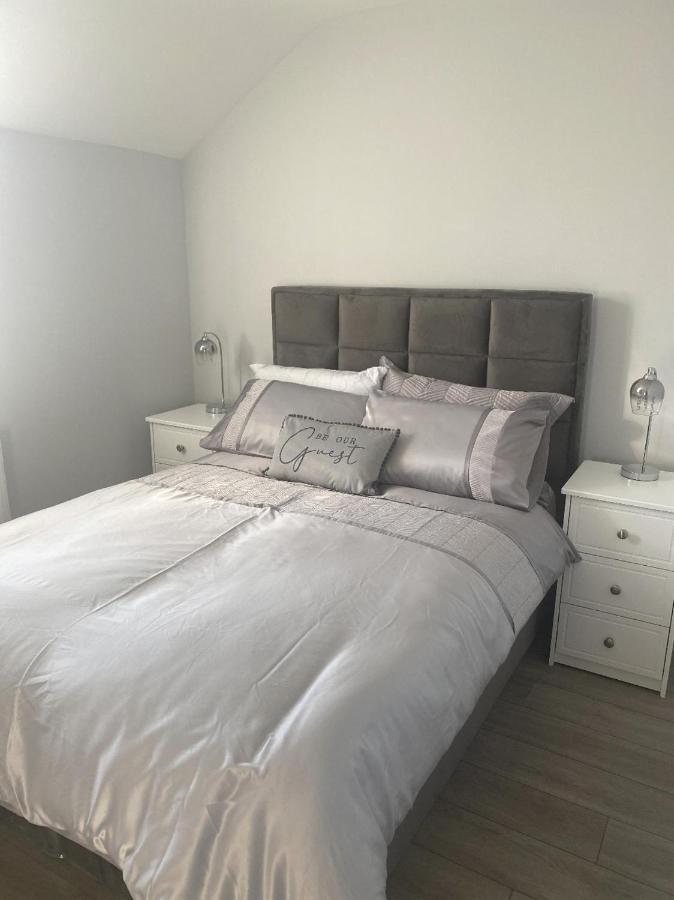 Modern 3-Bed Apartment In Magherafelt Sleeps 8 Dış mekan fotoğraf