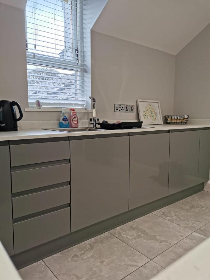 Modern 3-Bed Apartment In Magherafelt Sleeps 8 Dış mekan fotoğraf
