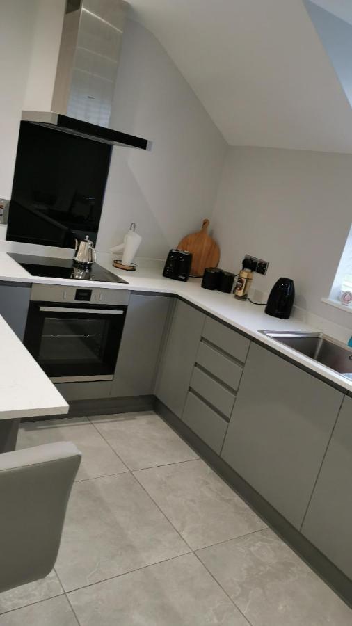 Modern 3-Bed Apartment In Magherafelt Sleeps 8 Dış mekan fotoğraf